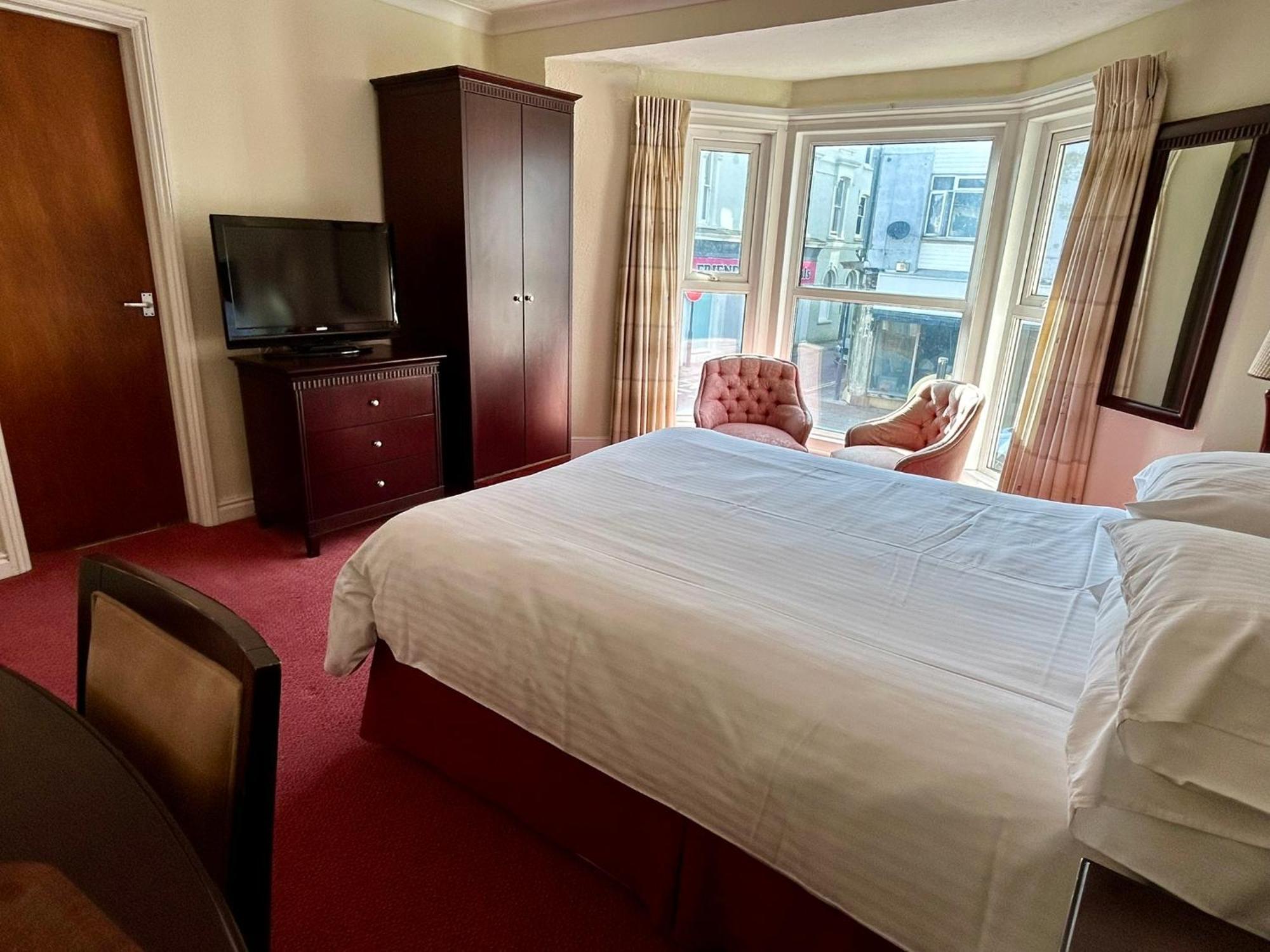 Bay View - Seafront, Sandown - Free Car Ferry For Bookings Of 3 Or More Nights, Subject To Availability ภายนอก รูปภาพ