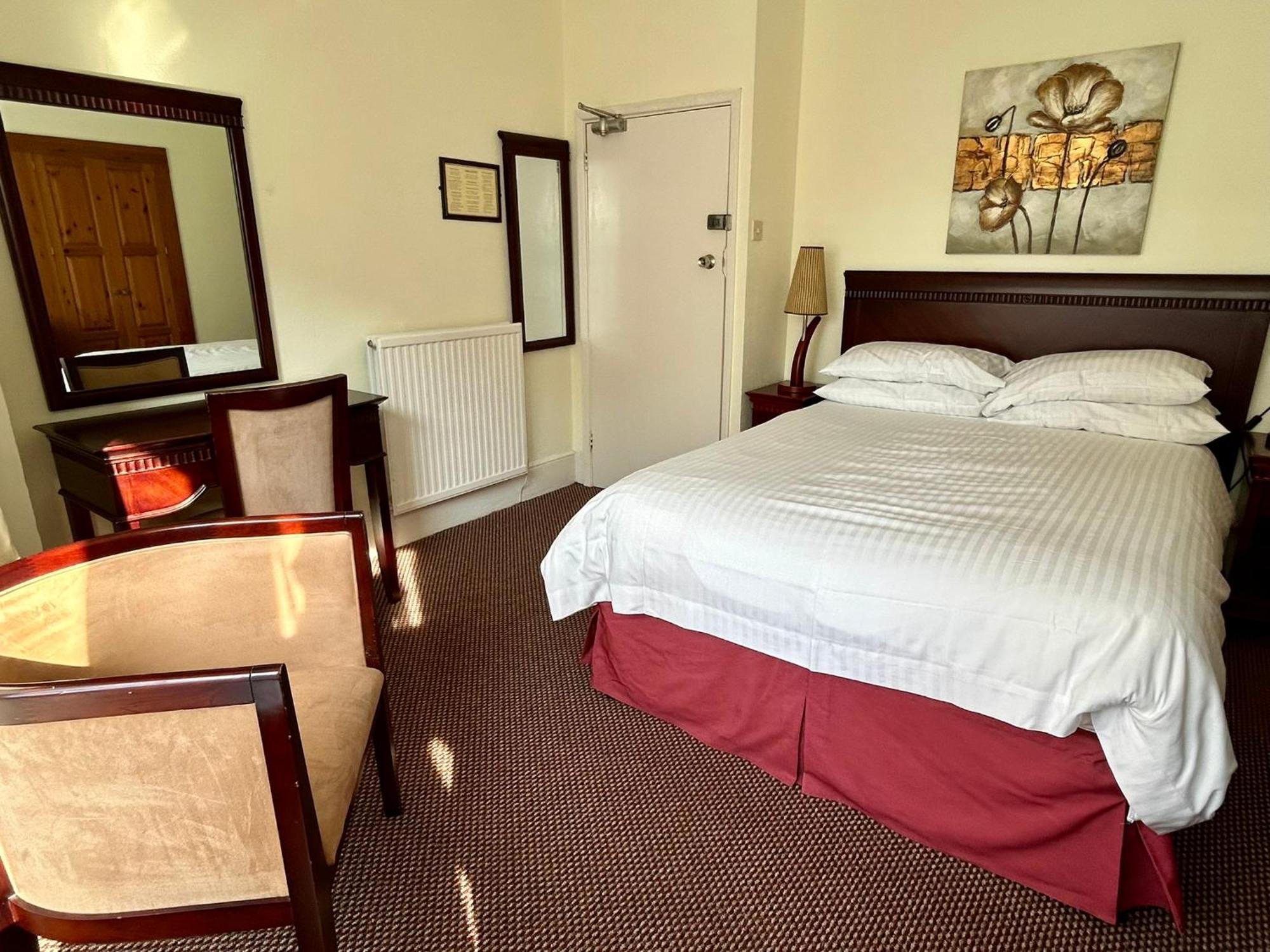 Bay View - Seafront, Sandown - Free Car Ferry For Bookings Of 3 Or More Nights, Subject To Availability ภายนอก รูปภาพ